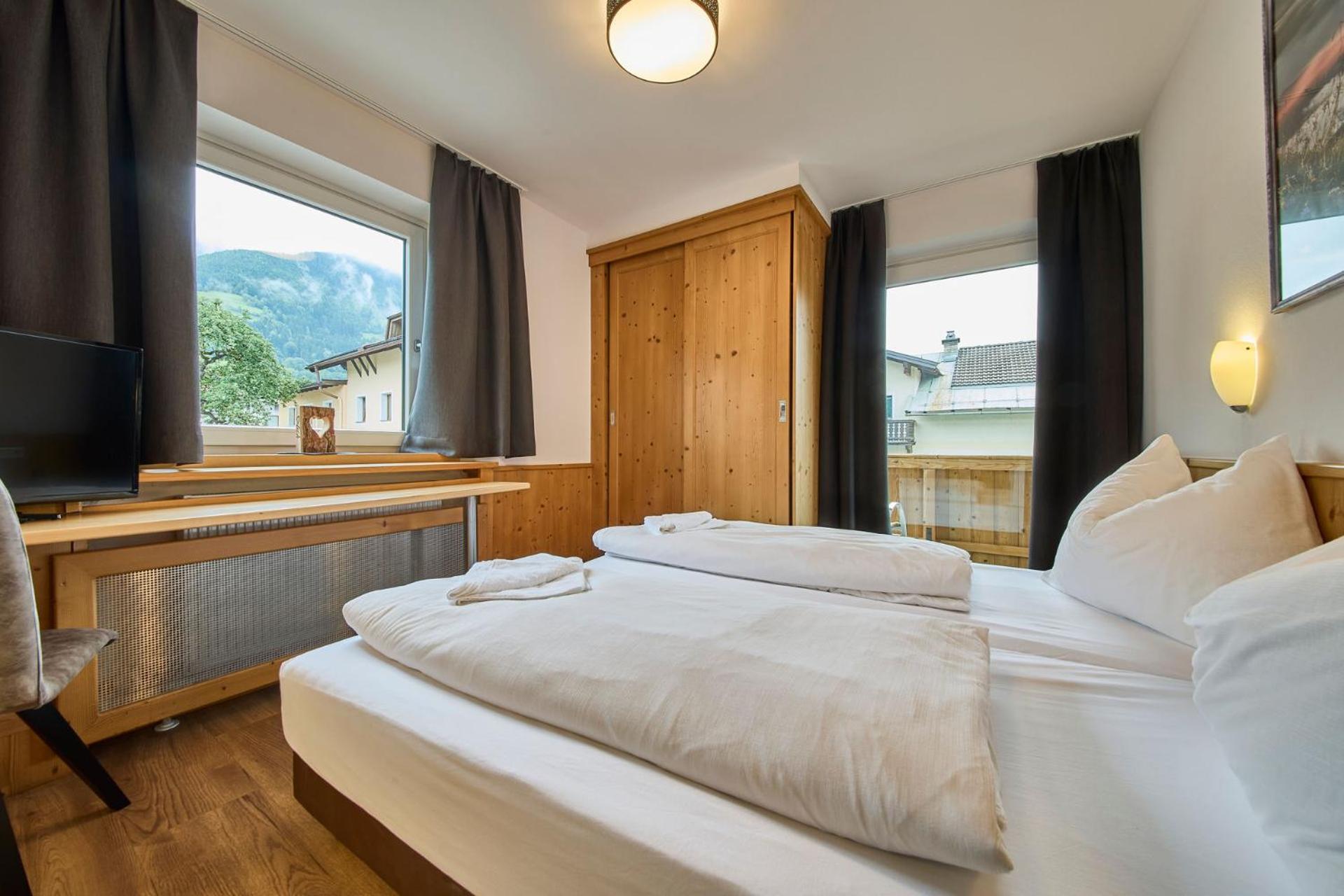 Platzhirsch Rooms - B&B - Self Check-In Piesendorf Dış mekan fotoğraf